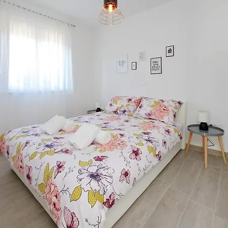 Petras Apartment Bibinje